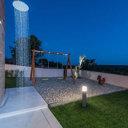 Four Seasons Villa Debeljak